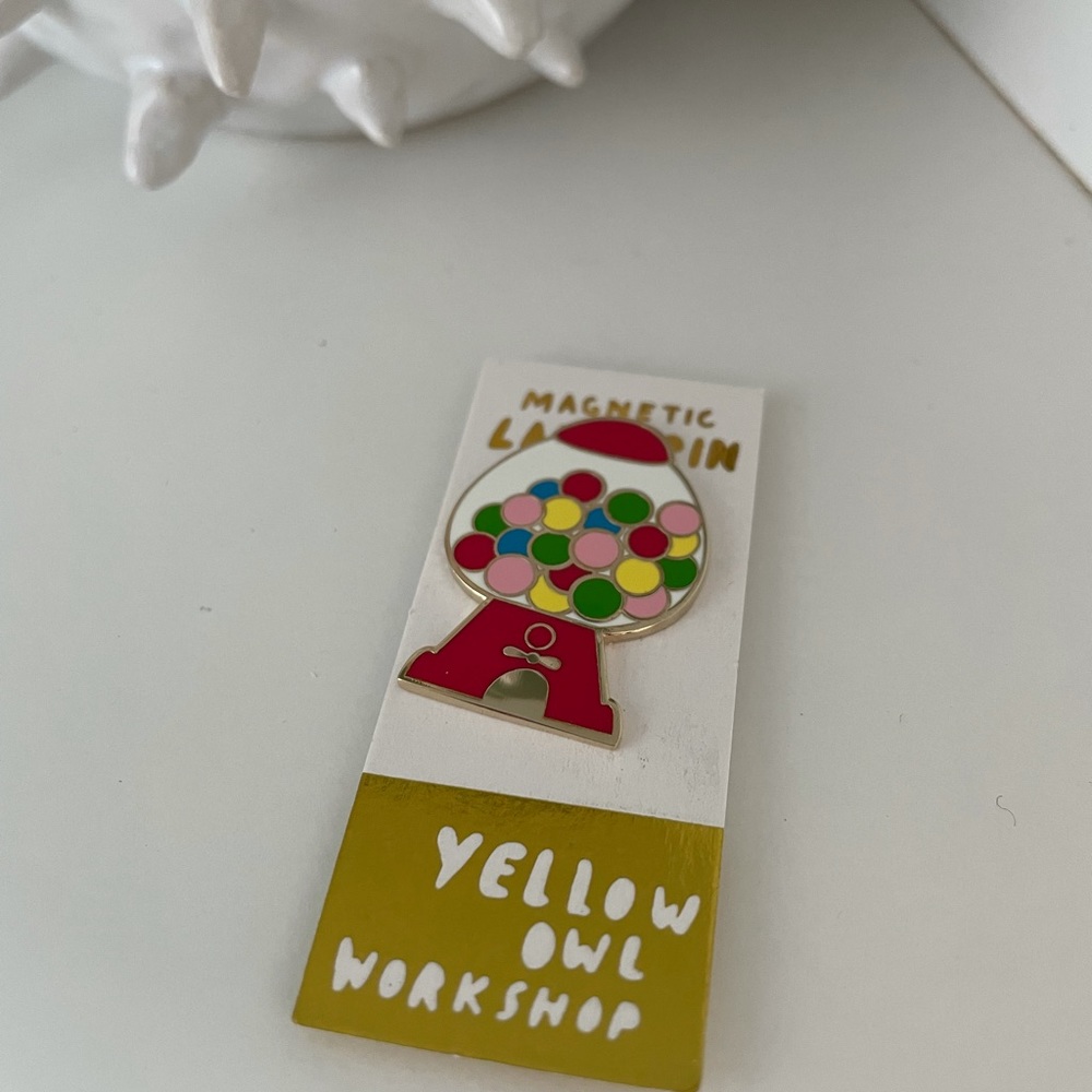 Yellow Owl Workshop Gum-ball Magnetic Pin - Picture 10 of 11